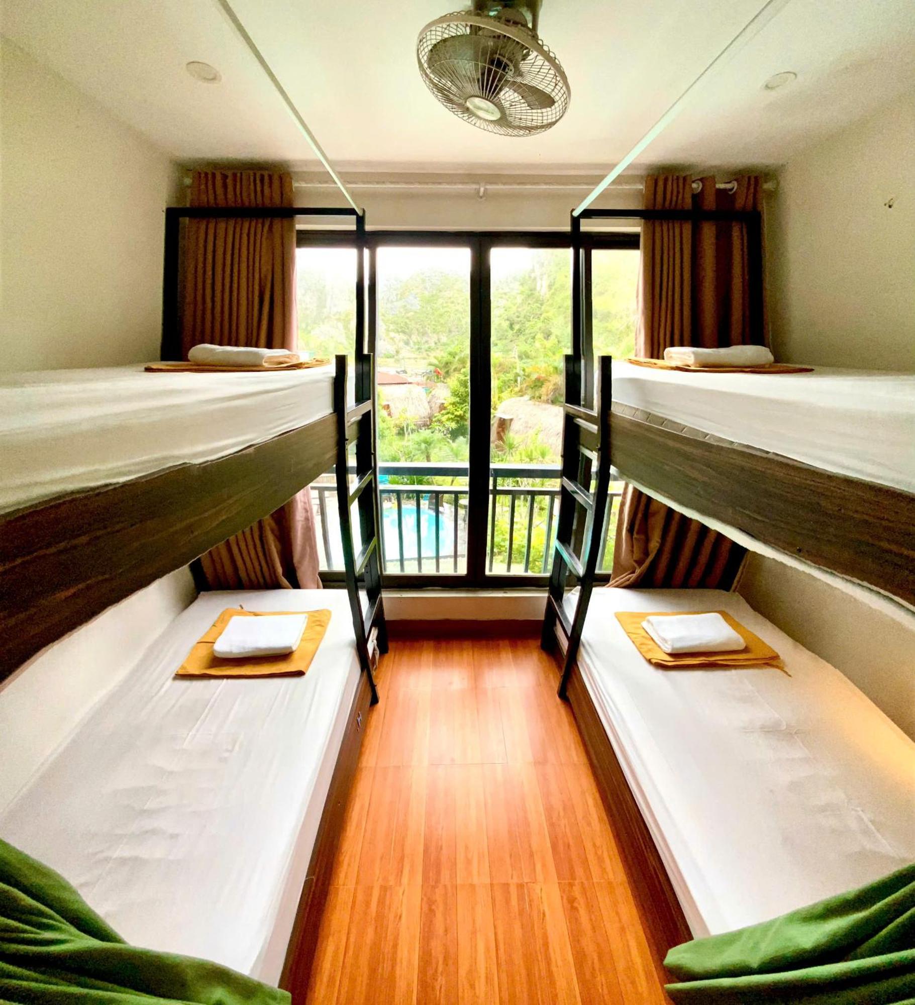 Catba Backpackers Hostel & Pool Bar Chan Chau Exterior foto